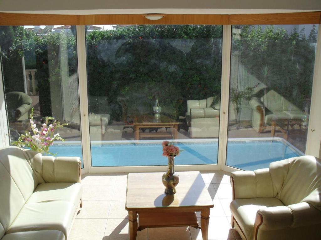 Villa Theodora Paphos Exteriör bild